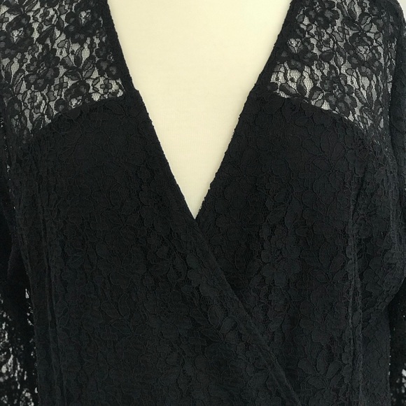 Black Lace dress - Picture 2 of 5